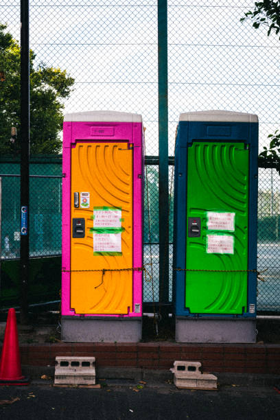 Best Porta potty rental near me  in Campton Hls, IL