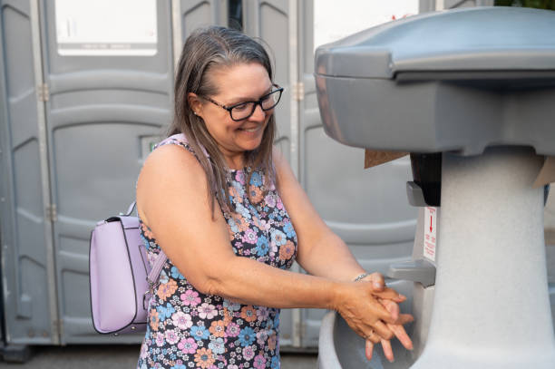 Best Local porta potty services  in Campton Hls, IL